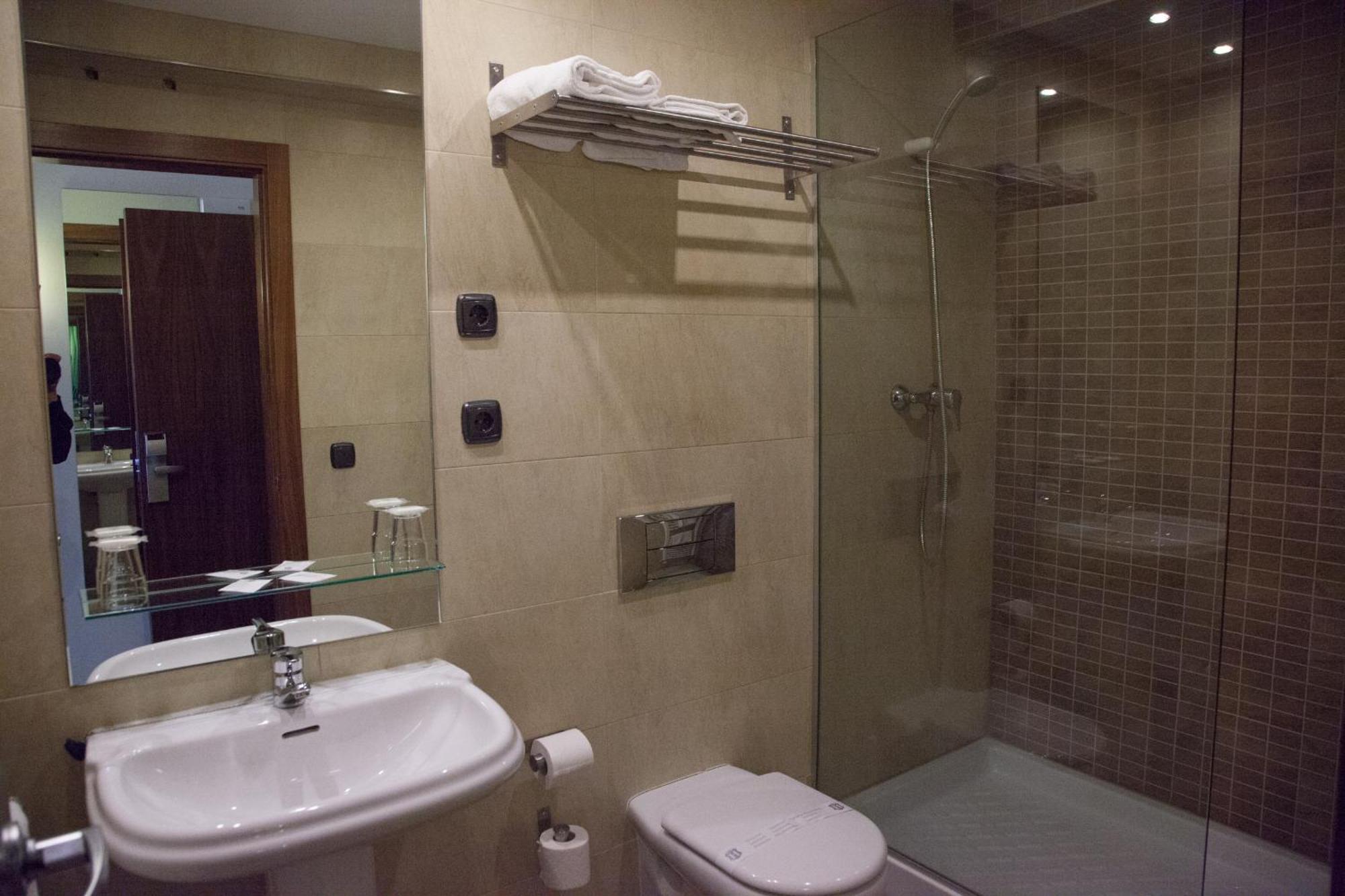 Hotel Izelai Alsasua Esterno foto